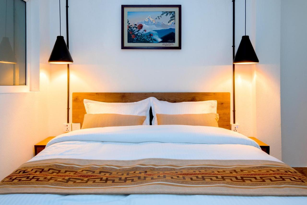 Nexus Inn- The Aparthotel Катманду Экстерьер фото